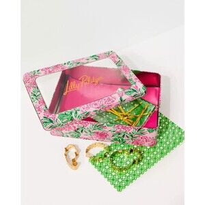 NIB Lilly Pulitzer  Cookie Exchange Kit With Cutters And Bags